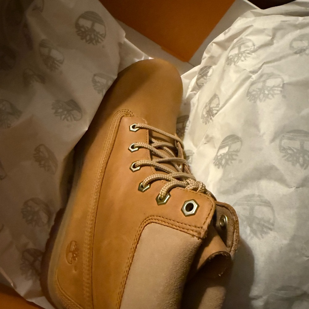 Timberland Women’s 25 6in Lace Waterproof Boots - Picture 6 of 7